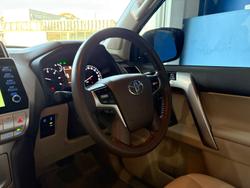 2021 Toyota
Landcruiser Prado VX