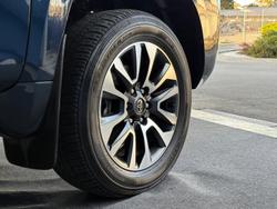 2021 Toyota
Landcruiser Prado VX