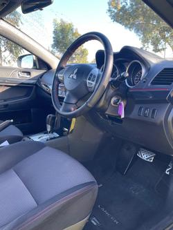 2017 Mitsubishi
Lancer Black Edition