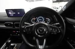 2021 Mazda
CX-5 Akera
