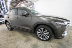 2021 Mazda
CX-5 Akera