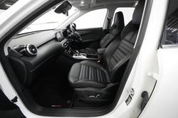 2021 MG
HS PHEV Essence