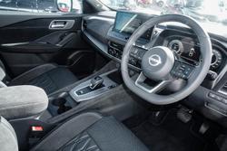 2025 Nissan QASHQAI Ti-L