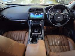 2016 Jaguar
F-PACE 30d Portfolio