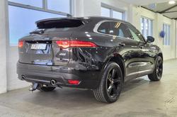 2016 Jaguar
F-PACE 30d Portfolio