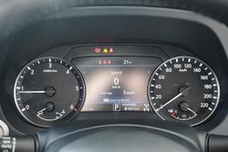 2025 Nissan
Navara ST-X