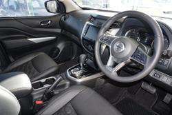 2025 Nissan
Navara ST-X