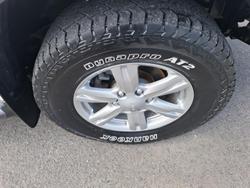 2015 Isuzu
                MU-X LS-T