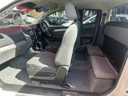 2016 Holden
Colorado LS