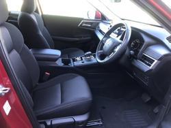 2024 Mitsubishi
                Outlander ES