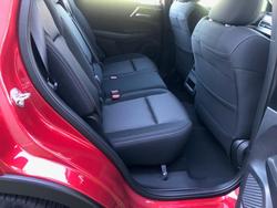 2024 Mitsubishi
                Outlander ES