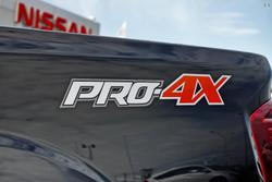 2025 Nissan
                Navara PRO-4X