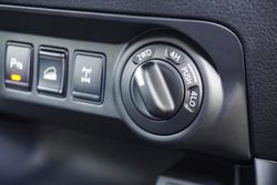 2025 Nissan
Navara ST-X