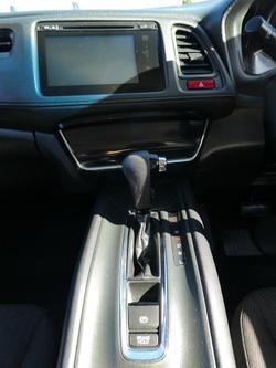 2015 Honda
HR-V VTi