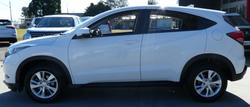 2015 Honda
HR-V VTi
