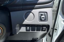 2017 Mitsubishi
Triton GLS