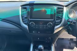 2017 Mitsubishi
Triton GLS