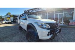 2017 Mitsubishi
Triton GLS