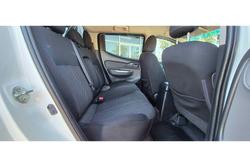 2017 Mitsubishi
Triton GLS