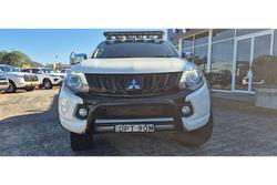 2017 Mitsubishi
Triton GLS