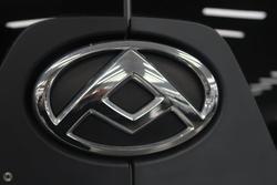 2023 LDV
Deliver 9