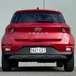 2020 Hyundai
Venue Active