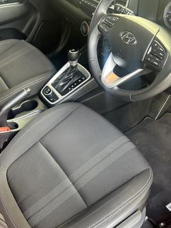2020 Hyundai
Venue Active