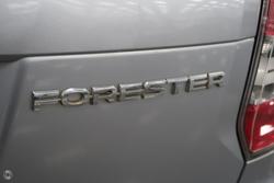 2015 Subaru
                Forester 2.5i-L