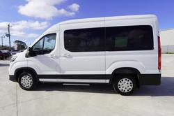 2023 LDV
                Deliver 9 