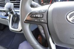 2023 LDV
                Deliver 9 