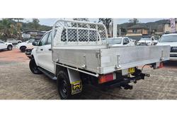 2019 Toyota
Hilux SR