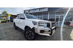 2022 Toyota
                Hilux SR5