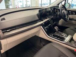 2023 Kia
Carnival Special Edition