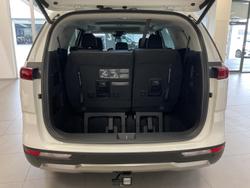 2023 Kia
Carnival Special Edition