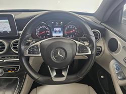 2017 Mercedes-Benz
                C-Class C200