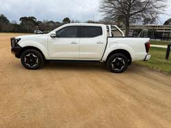2021 Nissan
Navara ST-X