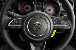 2025 Suzuki
Jimny XL