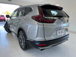 2021 Honda
                CR-V VTi X