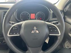 2017 Mitsubishi
                Triton GLX