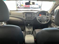 2017 Mitsubishi
                Triton GLX
