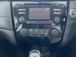 2018 Nissan
X-TRAIL ST
