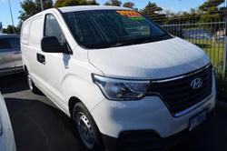 2019 Hyundai
                iLoad 