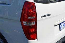 2019 Hyundai
                iLoad 