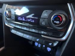 2019 Hyundai
Santa Fe Highlander