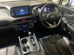 2019 Hyundai
Santa Fe Highlander