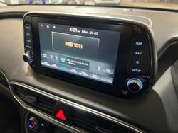 2019 Hyundai
Santa Fe Highlander