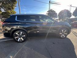 2025 Mitsubishi
Outlander Exceed Tourer