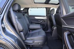 2025 Mazda CX-80 G40e GT