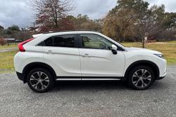 2018 Mitsubishi
Eclipse Cross LS