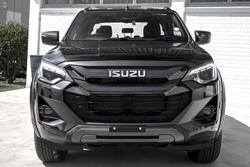 2025 Isuzu
D-MAX X-TERRAIN